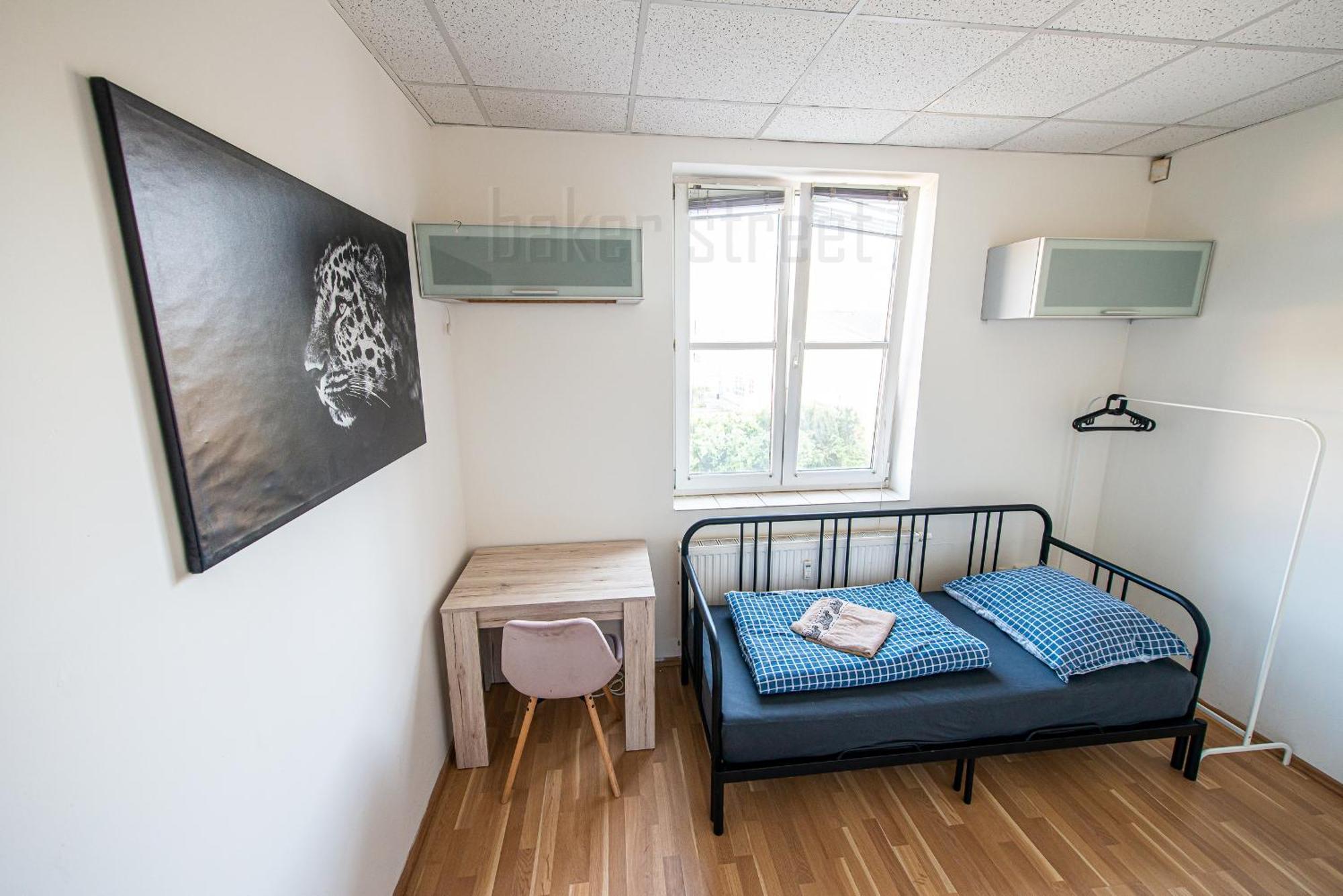 Appartamento Snug Close To Metro Palmovka